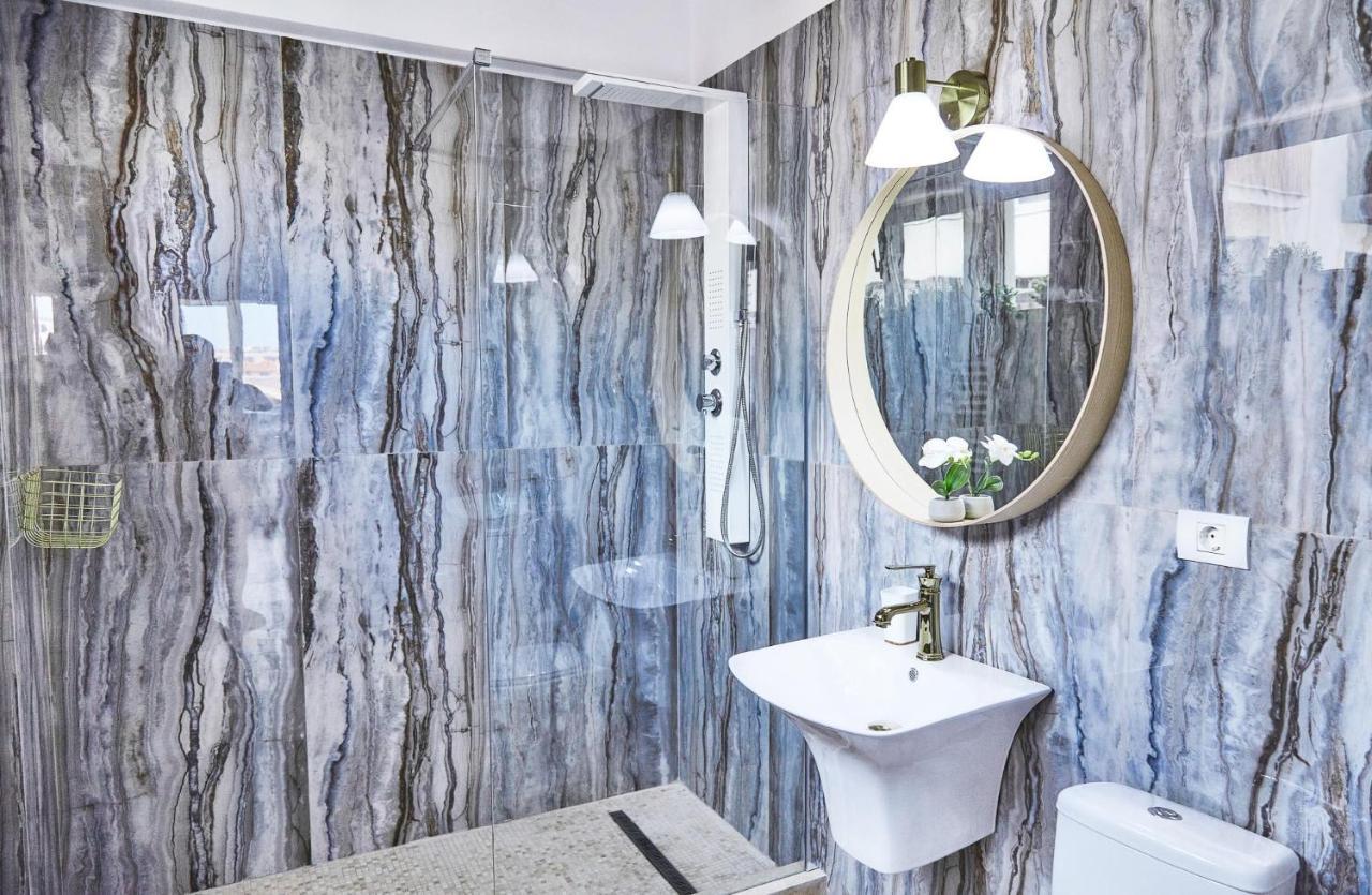 Sofia Seaside Apartamente Mamaia Nord ナボダリ エクステリア 写真