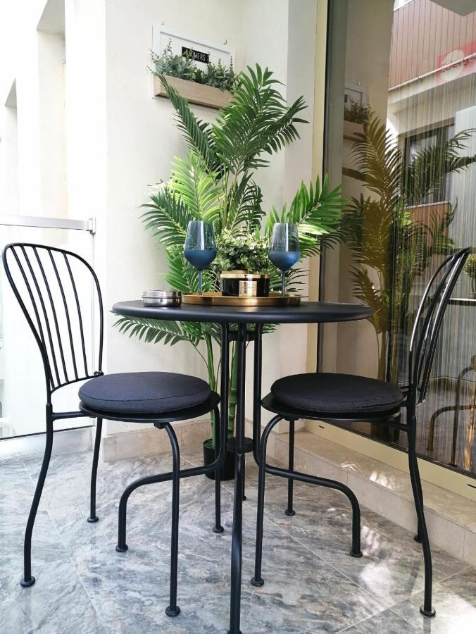 Sofia Seaside Apartamente Mamaia Nord ナボダリ エクステリア 写真