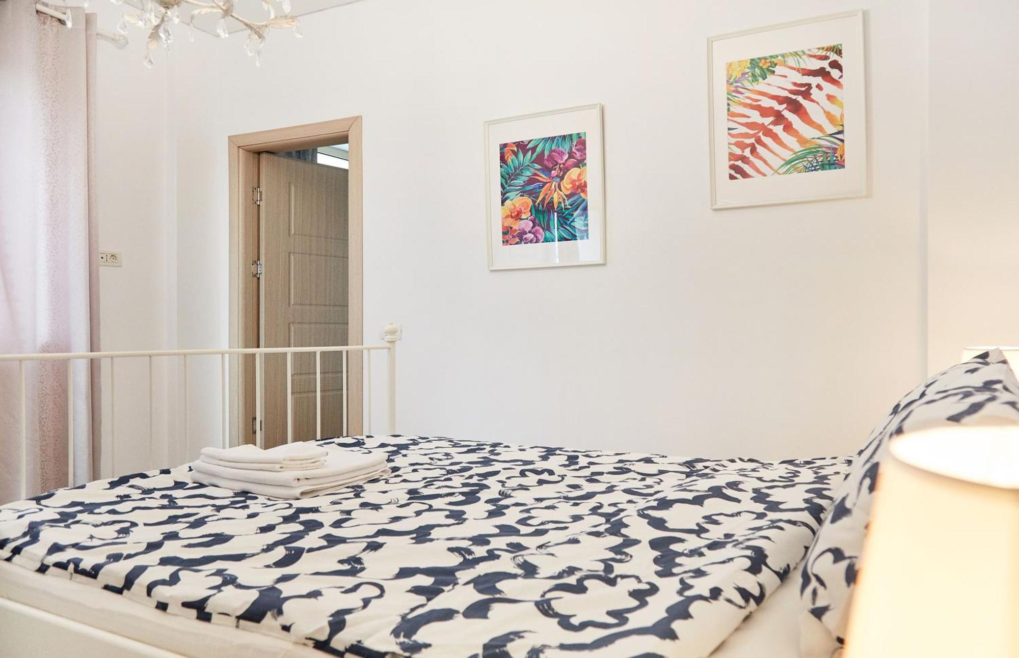 Sofia Seaside Apartamente Mamaia Nord ナボダリ エクステリア 写真